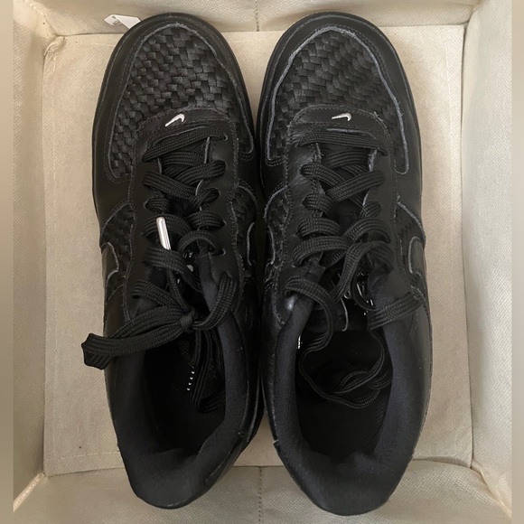 Black woven Nike Air Force LV8 sneakers - Picture 2 of 9
